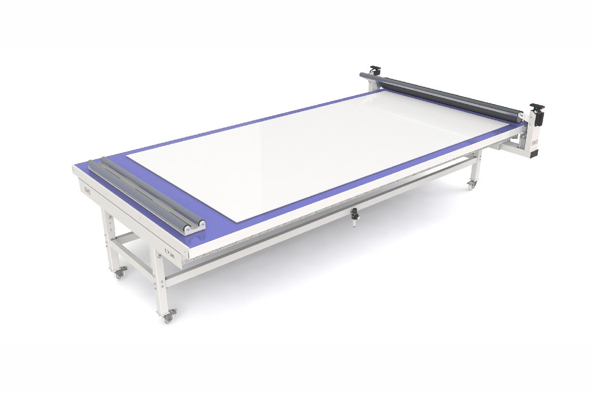 Foto1: CWT 1736 Advantage Flatbed Applicator - 1720 x 3640 mm