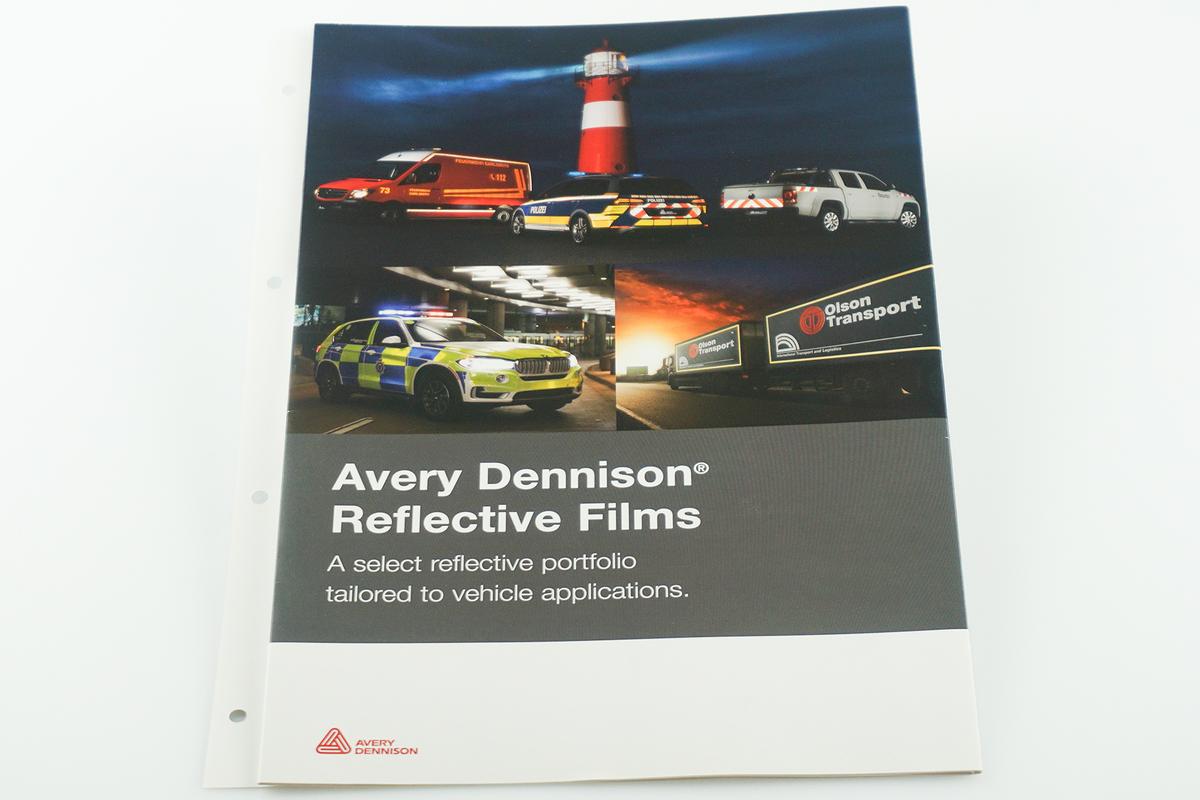 Foto1: Farbkarte Avery Reflective Films