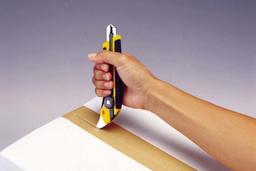 Foto2: OLFA L5 Messer mit Feststellrad