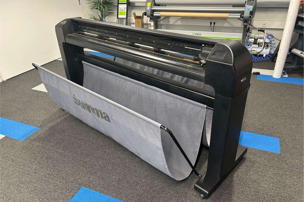 Foto1: Summa S2 T160 Schneideplotter - Demgerät