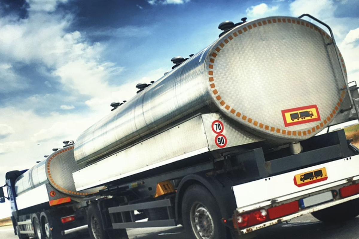 Foto1: Oralite VC 104+ Rigid Grade Segmented Konturmarkierung 50 x 48 mm - 50 m