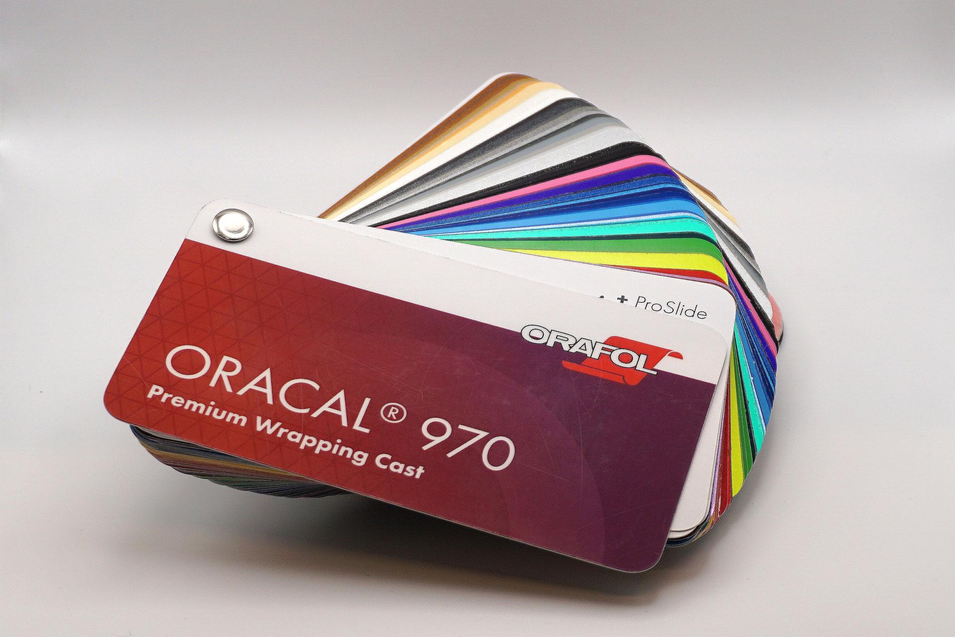 Foto: Farbfächer Oracal 970RA - Version Anfang 2024