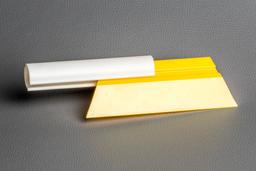 Foto2: Quetscher gelb -  Kantenlänge 9 cm
