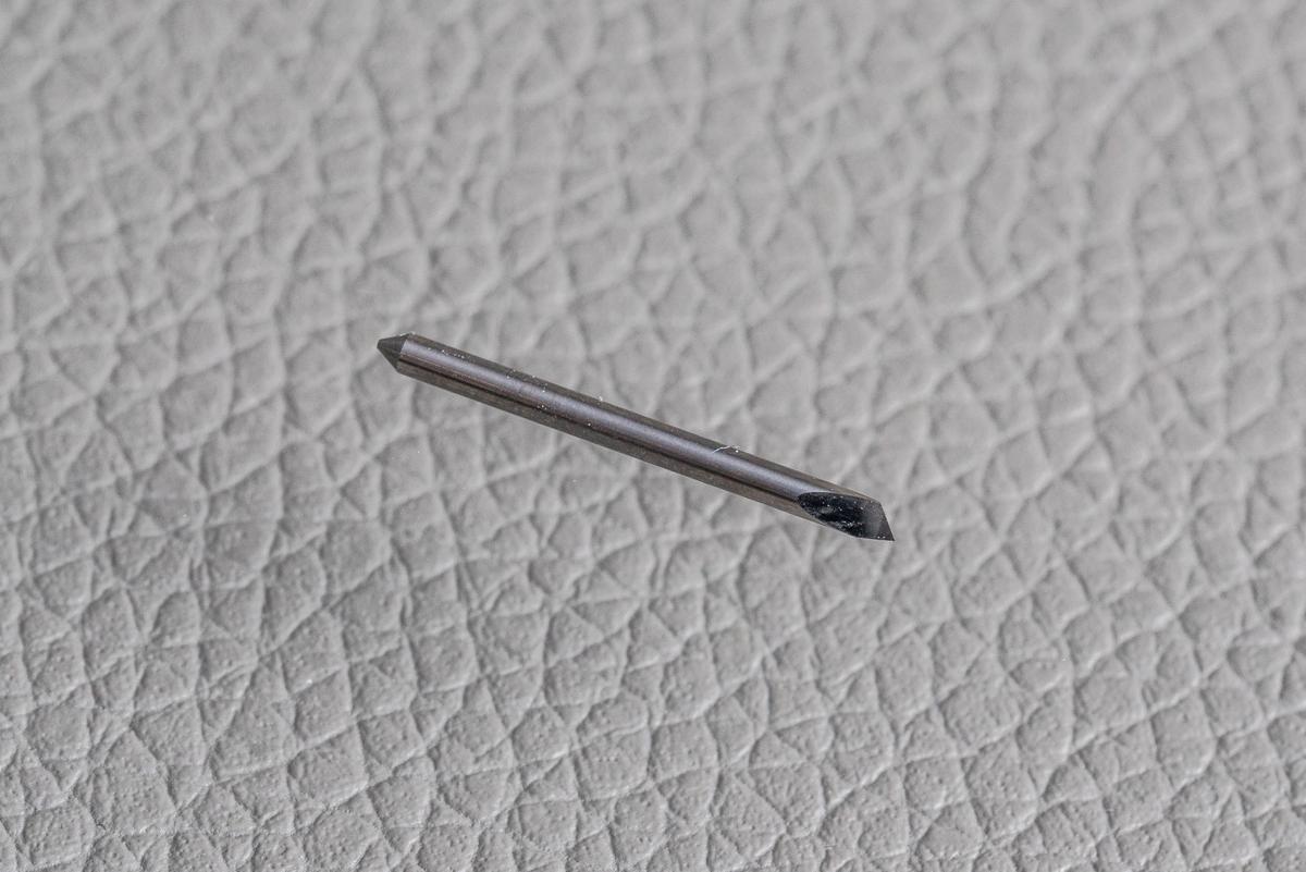 Foto1: profiwelt PROcut Schleppmesser für Summa 36° für 1,5 mm Messerhalter Kunststoff